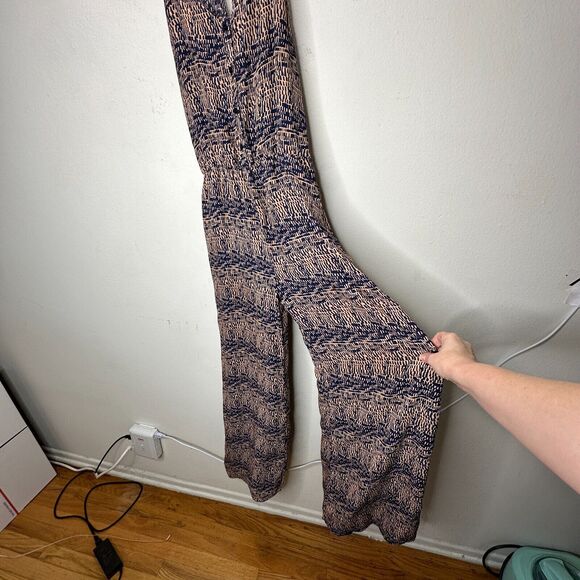 Fora Tan & Navy Front Button Strappy Decorative Back Wide Leg Jumpsuit Small - Picture 4 of 16